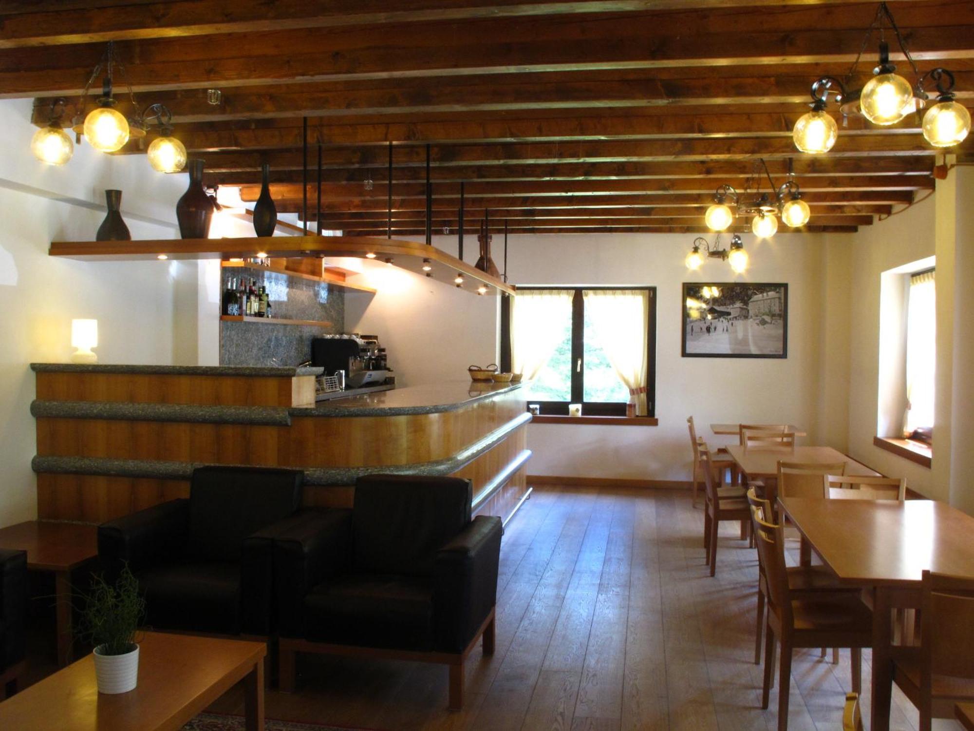 Bed and Breakfast Casa Alpina Don Guanella Макуньяга Экстерьер фото