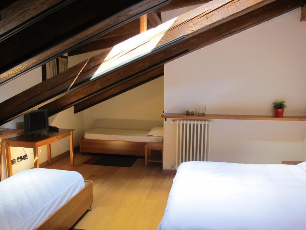 Bed and Breakfast Casa Alpina Don Guanella Макуньяга Номер фото