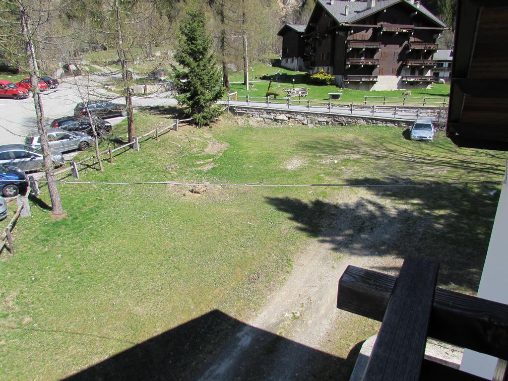 Bed and Breakfast Casa Alpina Don Guanella Макуньяга Экстерьер фото