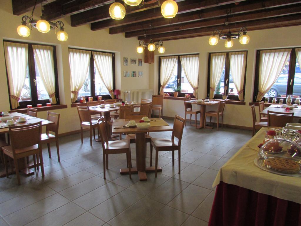 Bed and Breakfast Casa Alpina Don Guanella Макуньяга Экстерьер фото